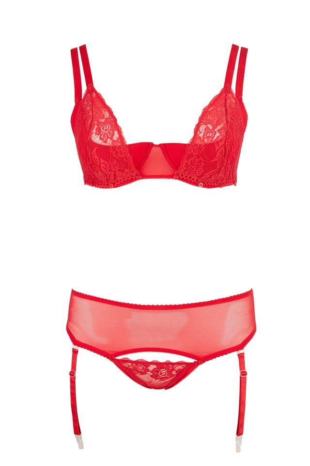 Sexy In Red - Bh Sæt Til De Fyldigere Bryster