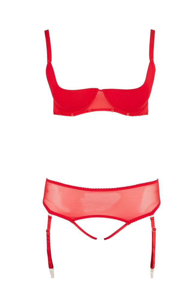 Sexy In Red - Bh Sæt Til De Fyldigere Bryster