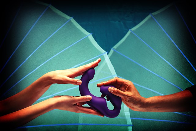 Share - Strap-on - Dobbelt Dildo