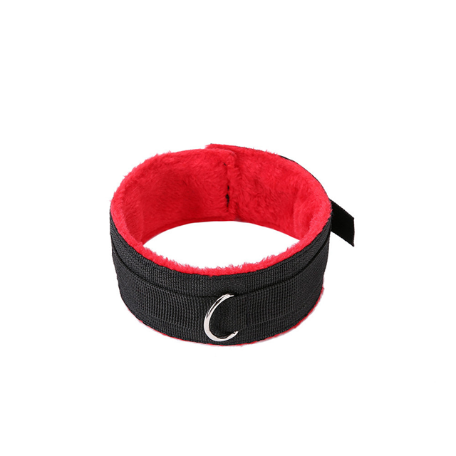 BDSM Chest Black/Red