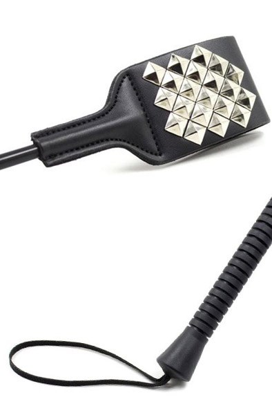 Square Spot Ridepisk med Nitter - Sort