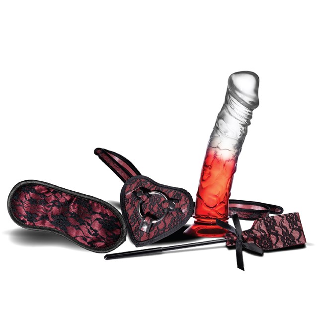 Luxury Strap-on Pleasure Kit - 17 cm Dong