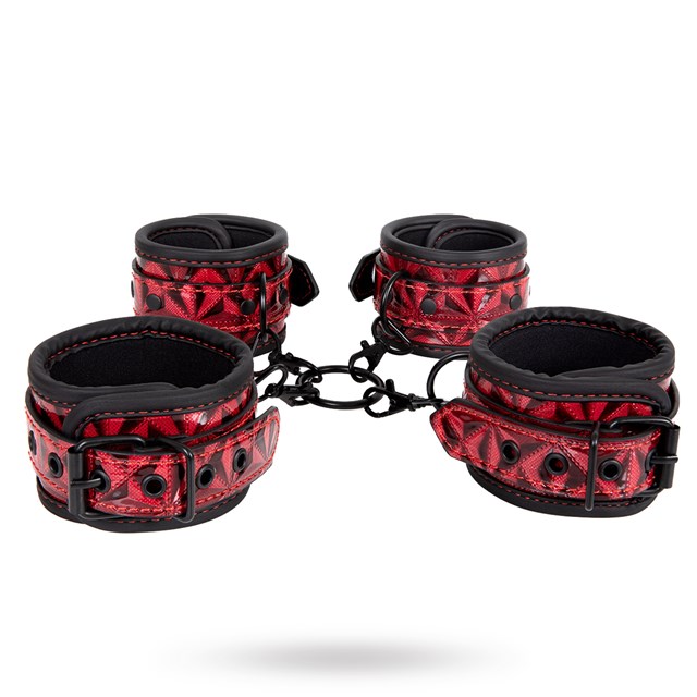 Diabolique Dark Red - Hog-Tie med Manchetter