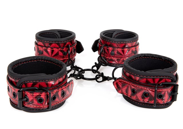 Diabolique Dark Red - Hog-Tie med Manchetter