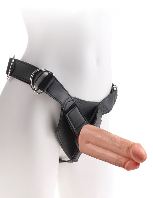Two Cocks One Hole Strap-On 17.8 cm - Naturlig