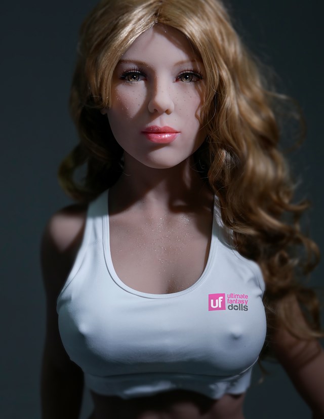 Mandy - Den Ultimative Sexdukke