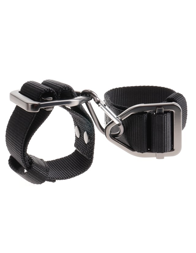 COMMAND Heavy-Duty Cuffs